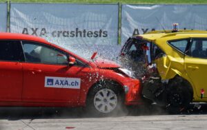 crash mit 2 autos